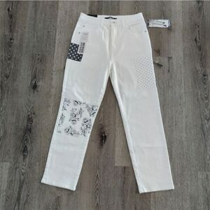 NWT Mamba White Patchwork Mom Jeans Size 9/29